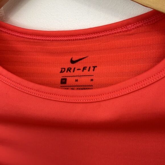 Girls Nike Dri-fit Long Sleeve Shirt Base Layer Size Medium - Picture 2 of 6